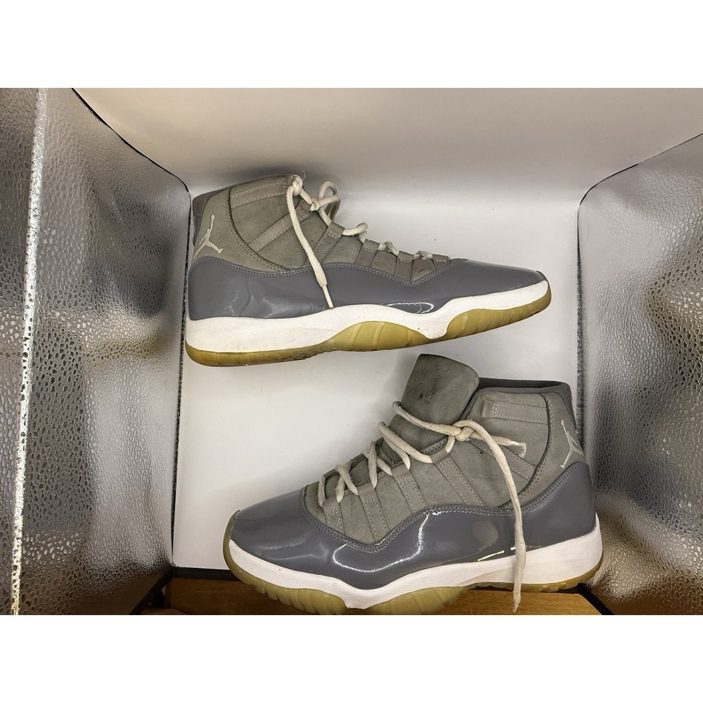 Nike Air Jordan 11 Retro Cool Grey 2021 CT8012-005 Size‎ 11 Used